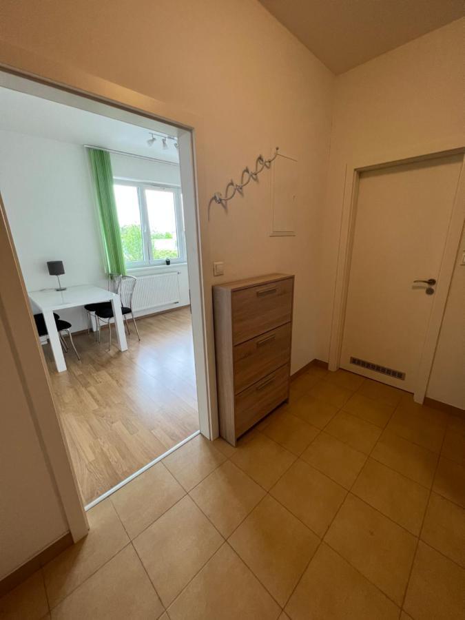 Apartment Prague-2 Rooms Free Parking Luaran gambar
